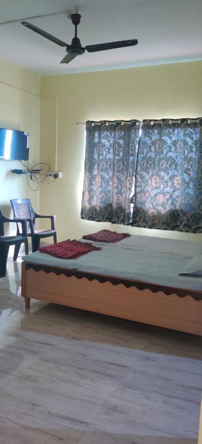 Gulmohar Cottages - Home Stay In 阿里巴格 外观 照片